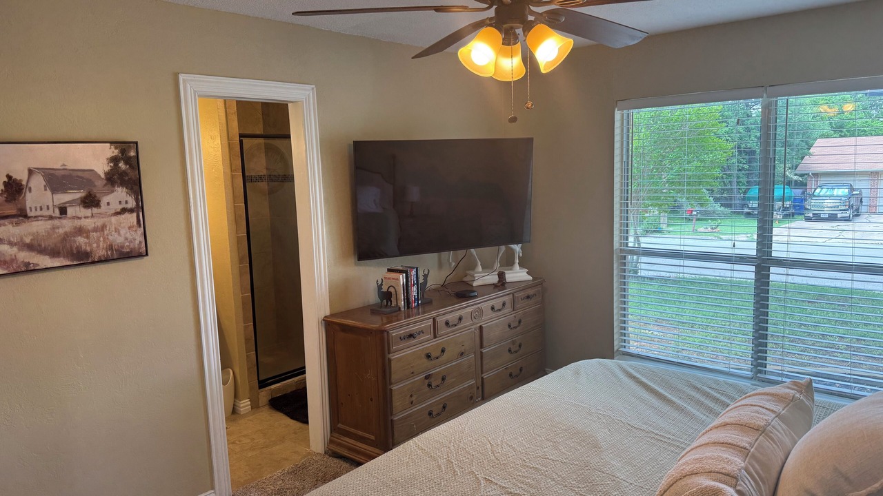 Photo of Bedroom in Azle