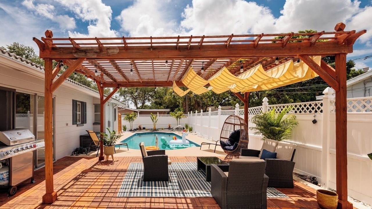 Photo of Patio Balcony in Jungle Terrace
