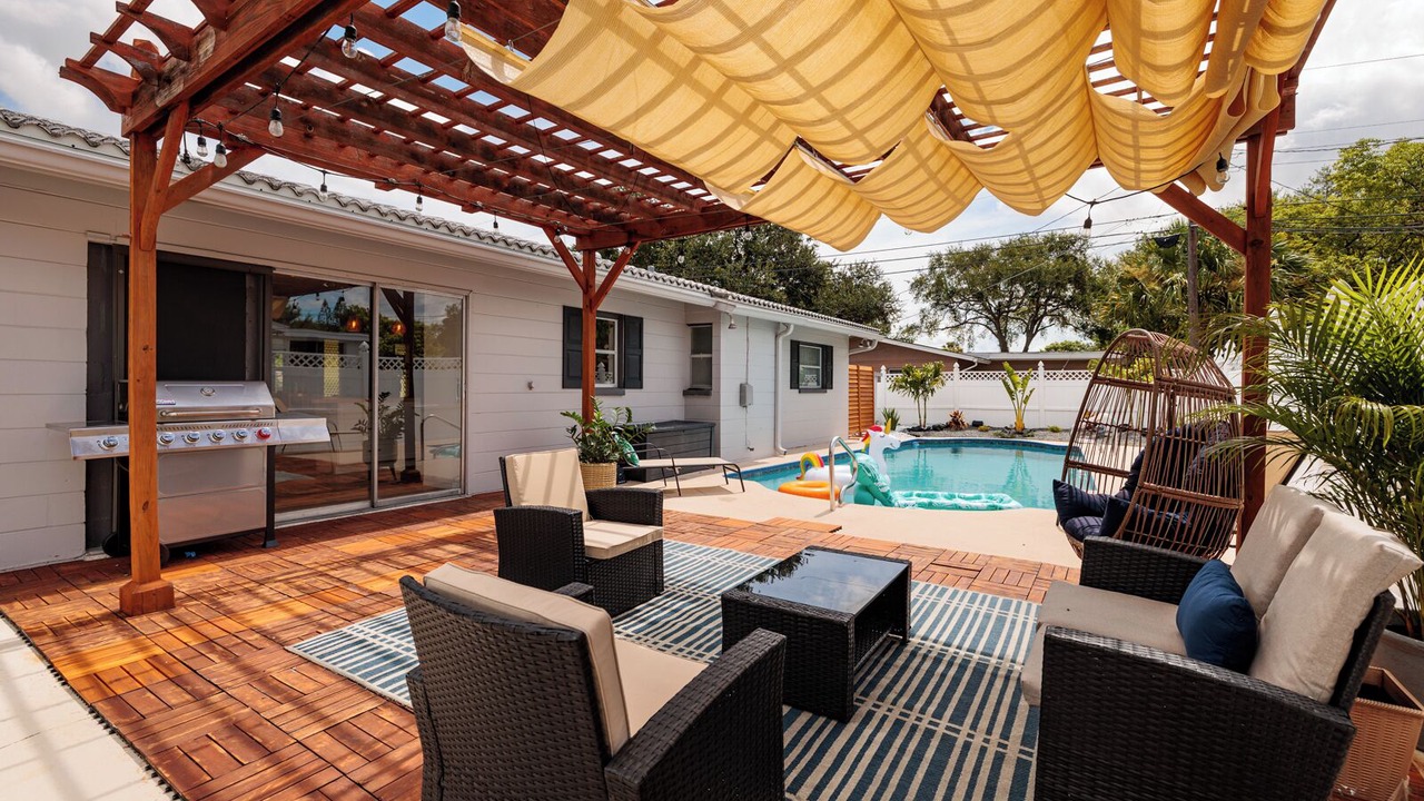 Photo of Patio Balcony in Jungle Terrace
