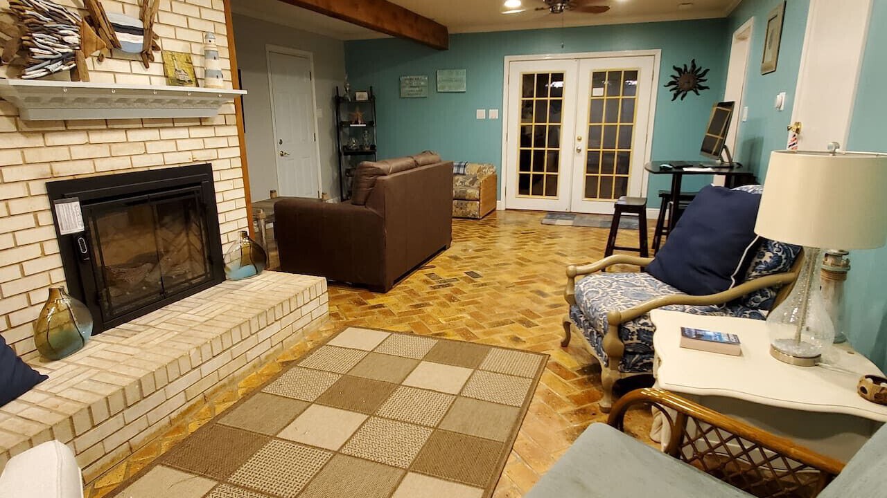 Photo of Livingroom in Gautier