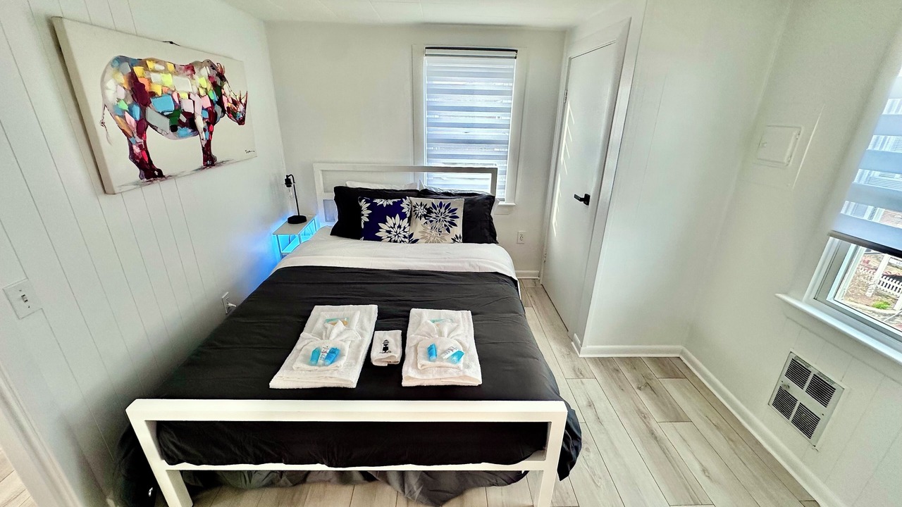 Photo of Bedroom in Commercial Street