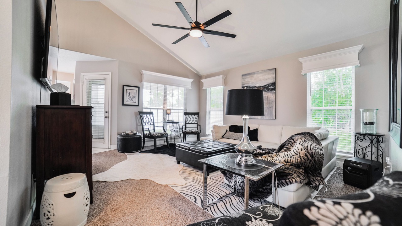 Photo of Livingroom in Jackson