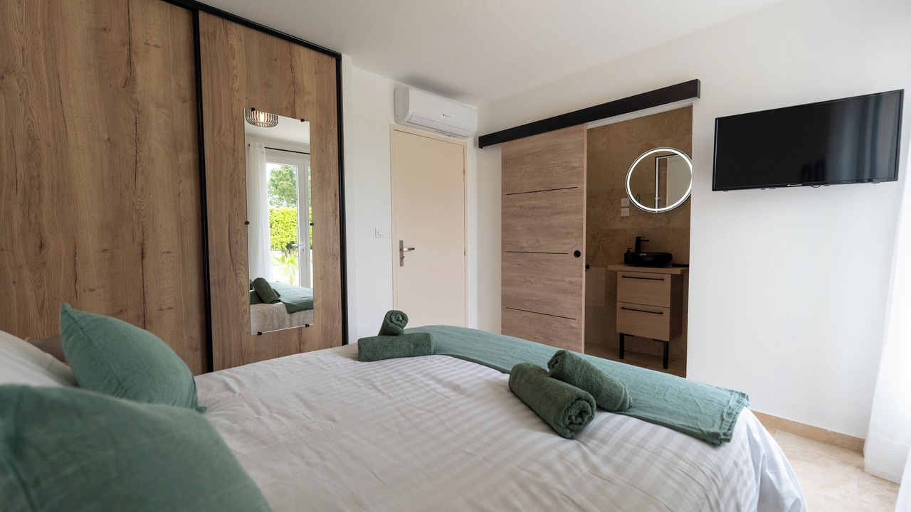 Photo of Bedroom in Saint-Paul-les-Fonts