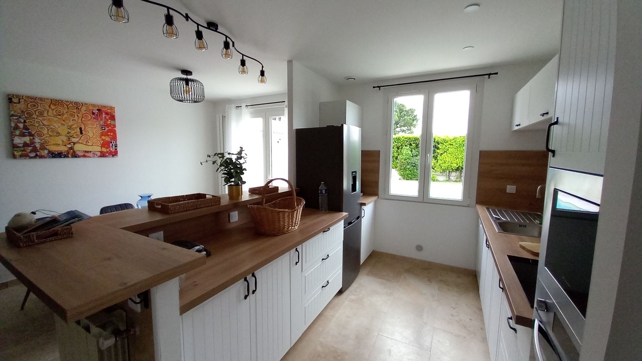 Photo of Kitchen in Saint-Paul-les-Fonts