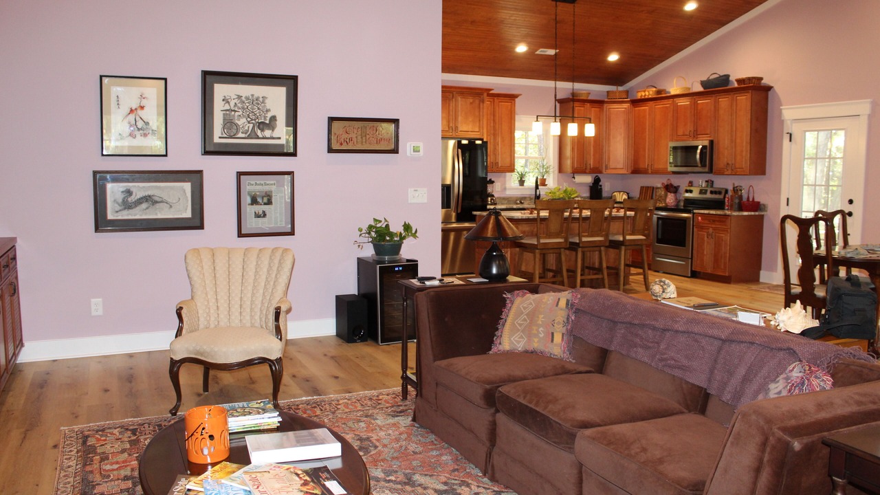 Photo of Livingroom in Coats
