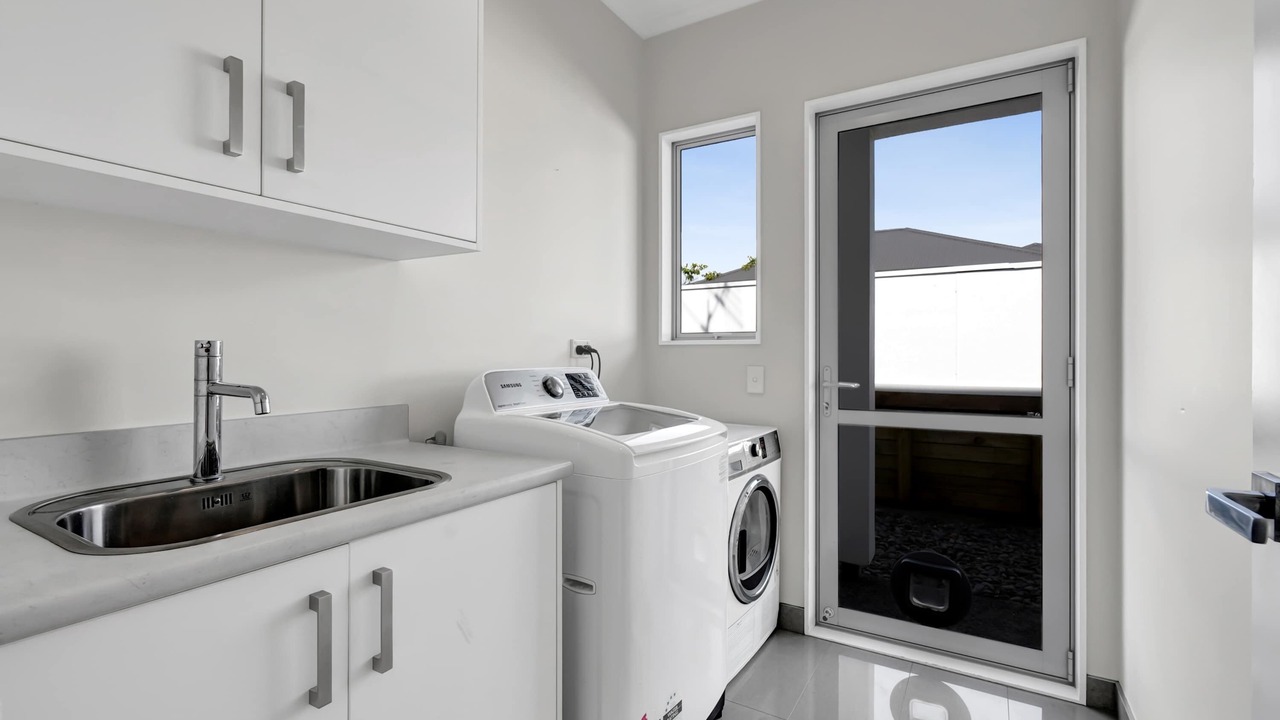 Photo of Others in Bell Block