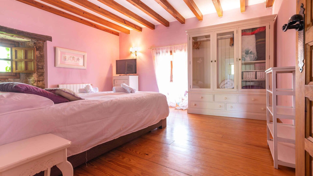 Photo of Bedroom in Hornedo
