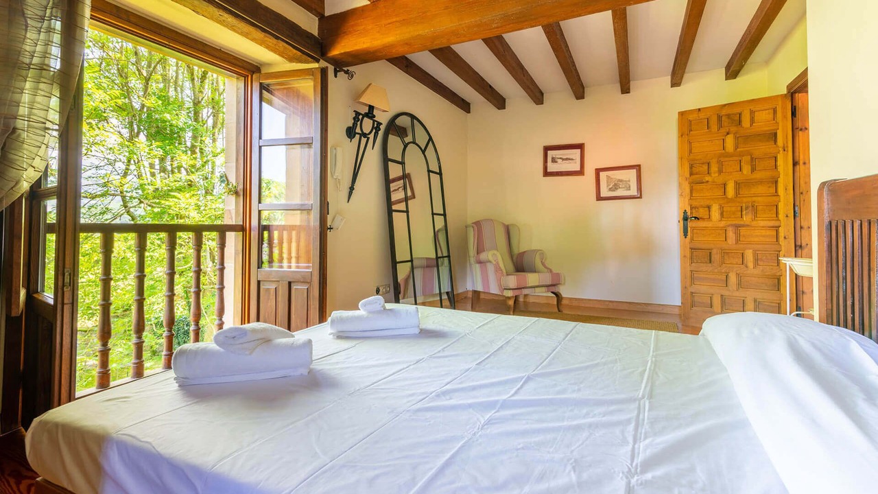 Photo of Bedroom in Hornedo