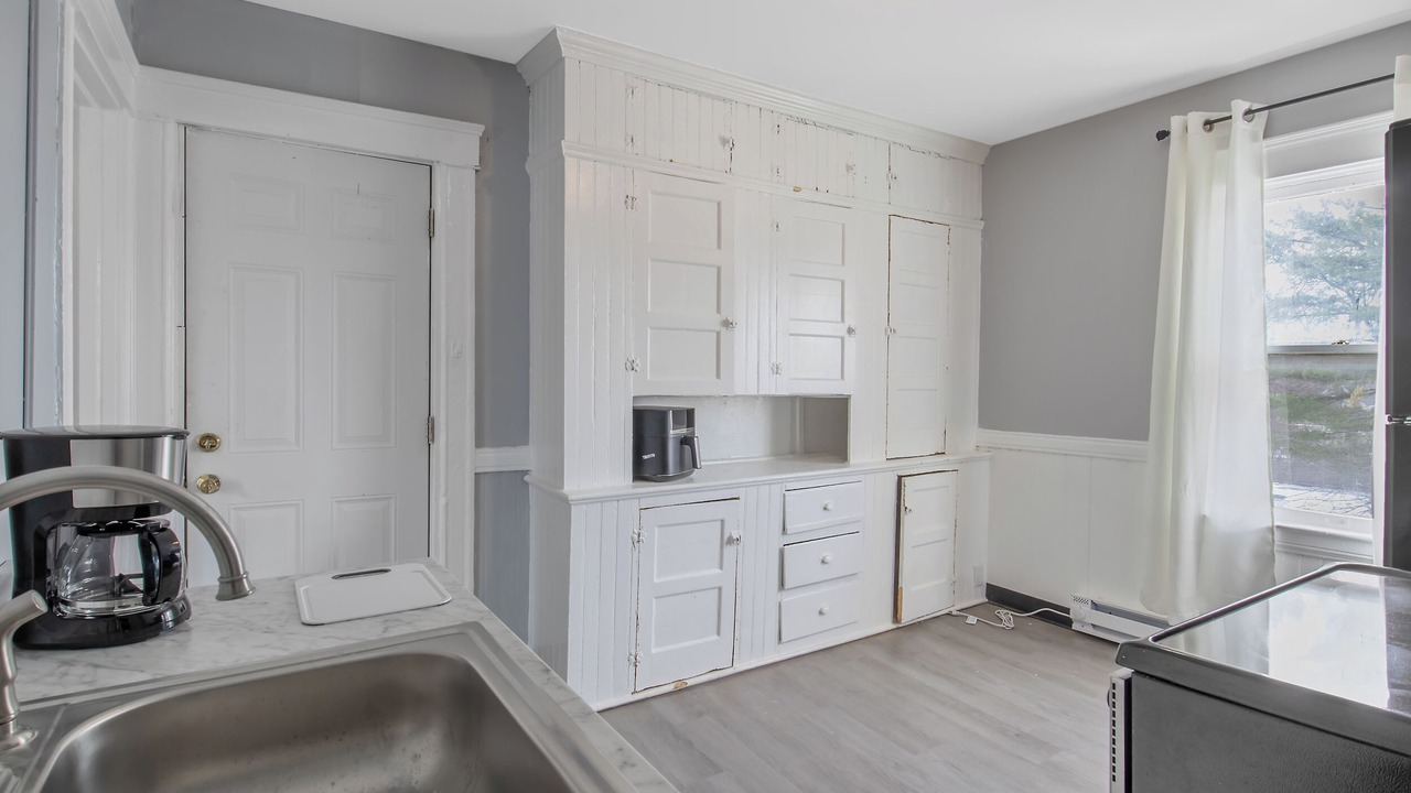 Photo of Others in Southside