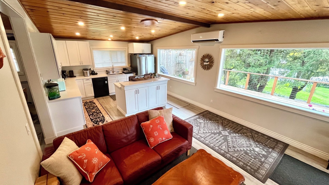 Photo of Livingroom in Vaughn