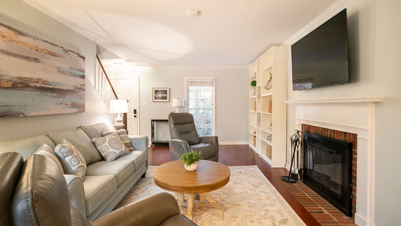 Photo of Livingroom in Durham