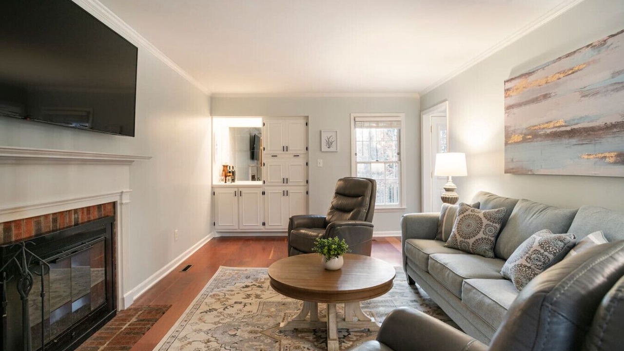 Photo of Livingroom in Durham
