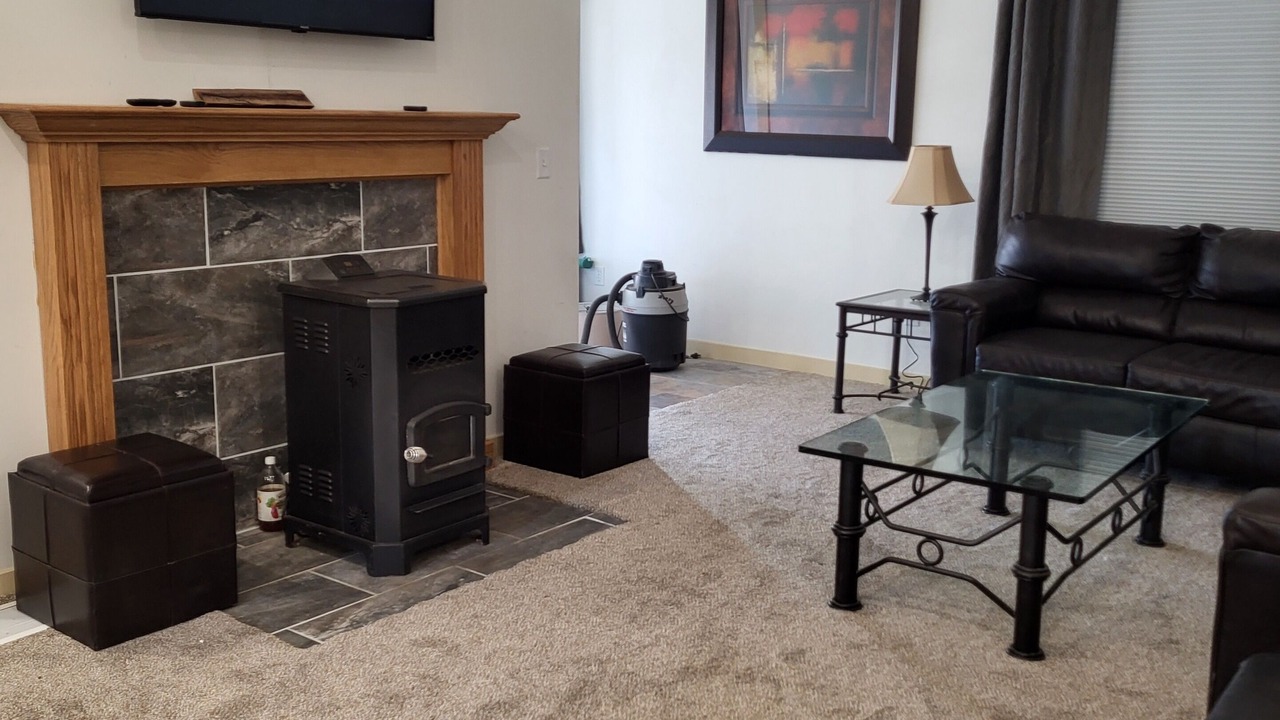 Photo of Livingroom in Laramie
