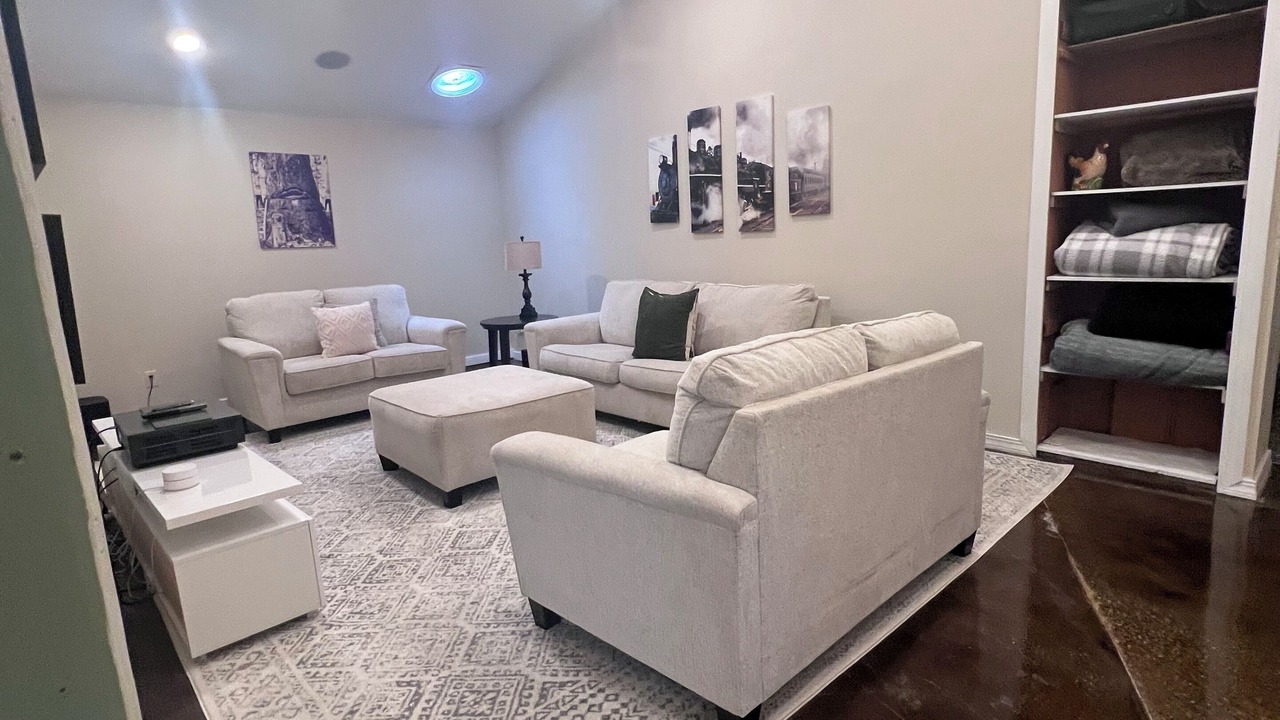 Photo of Livingroom in Arlington