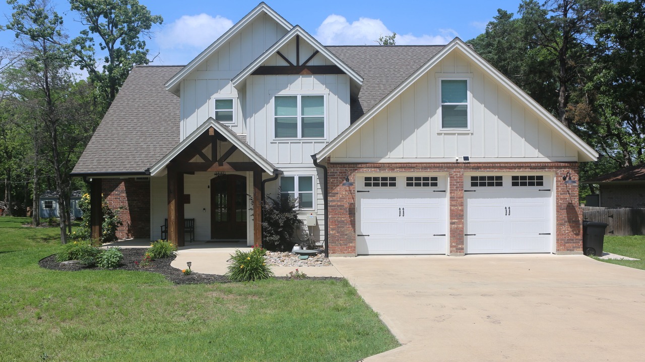 Photo of Outdoor in Carolyn Estates