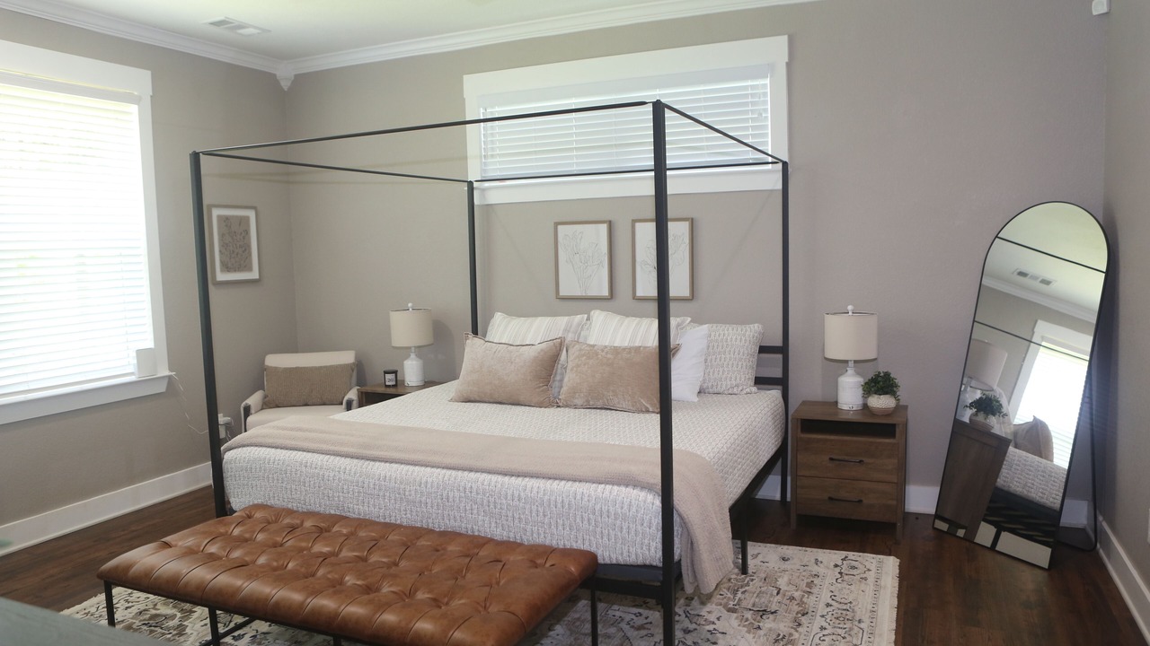 Photo of Bedroom in Carolyn Estates
