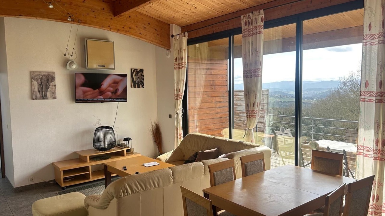 Photo of Livingroom in Villarzel-du-Razes