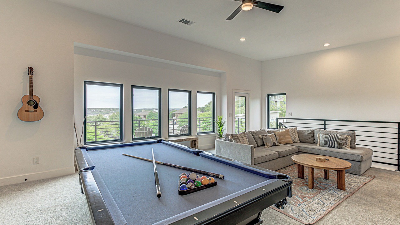 Photo of Bedroom in Point Venture