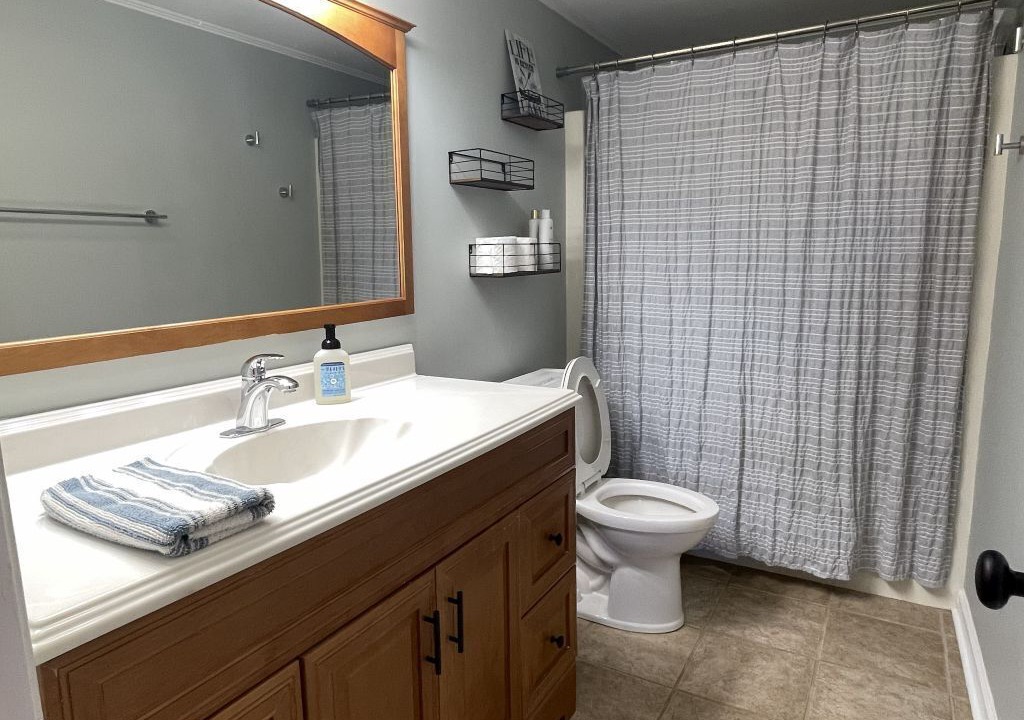 Photo of Bathroom in Semora