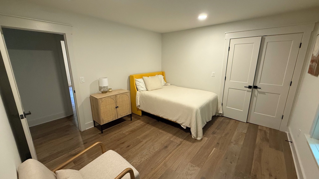 Photo of Bedroom in Forest Hills