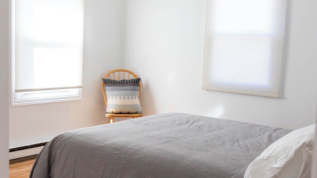 Photo of Bedroom in Lagoon Heights
