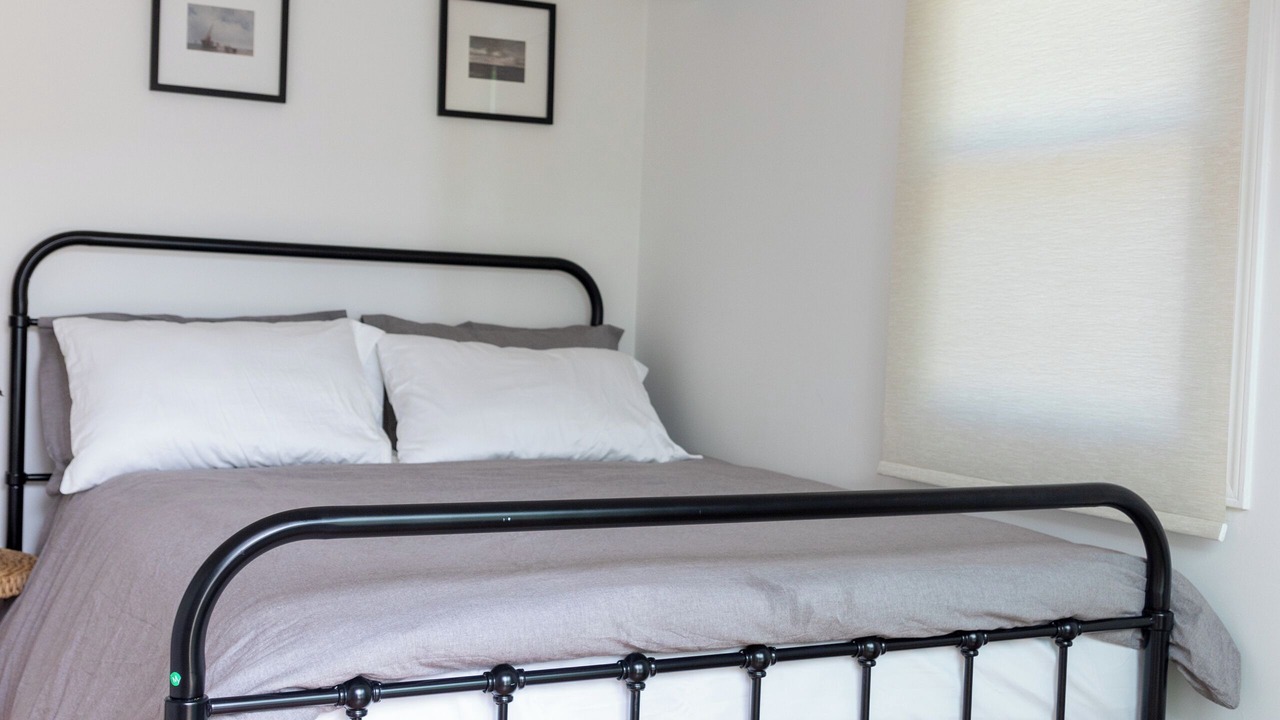 Photo of Bedroom in Lagoon Heights