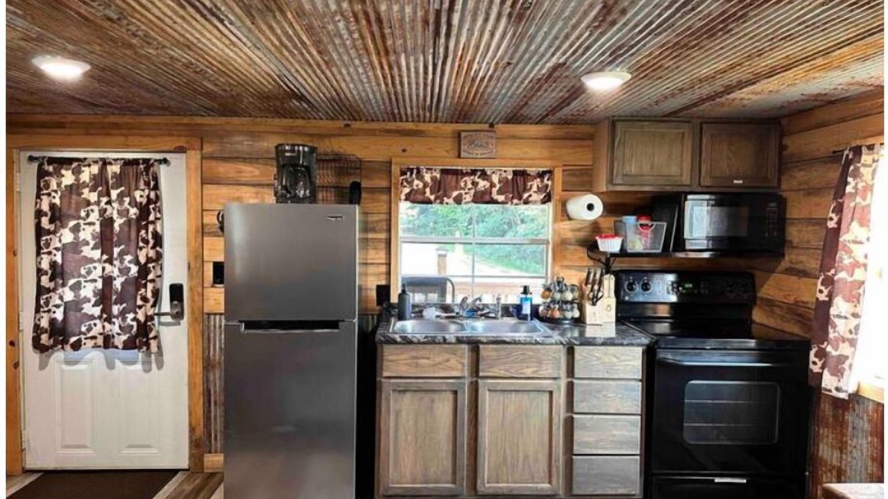 Photo of Kitchen in Compton