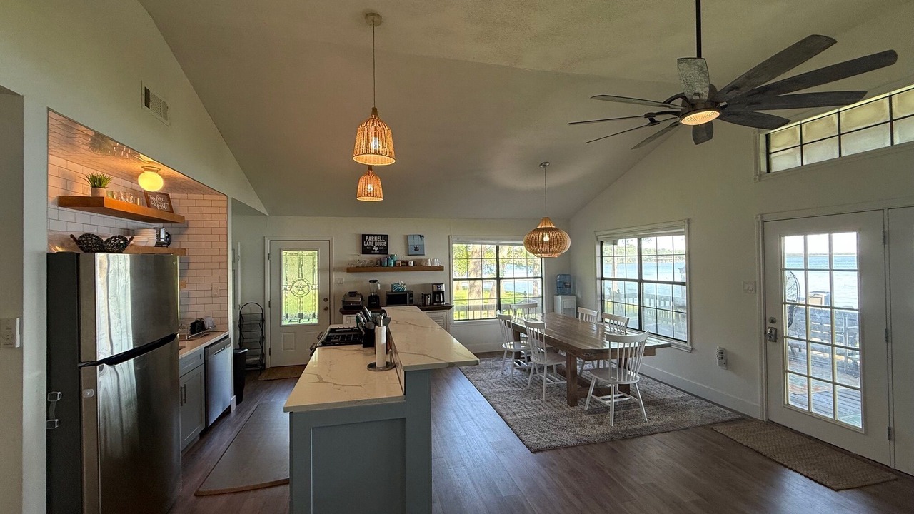 Photo of Kitchen in Robertson County