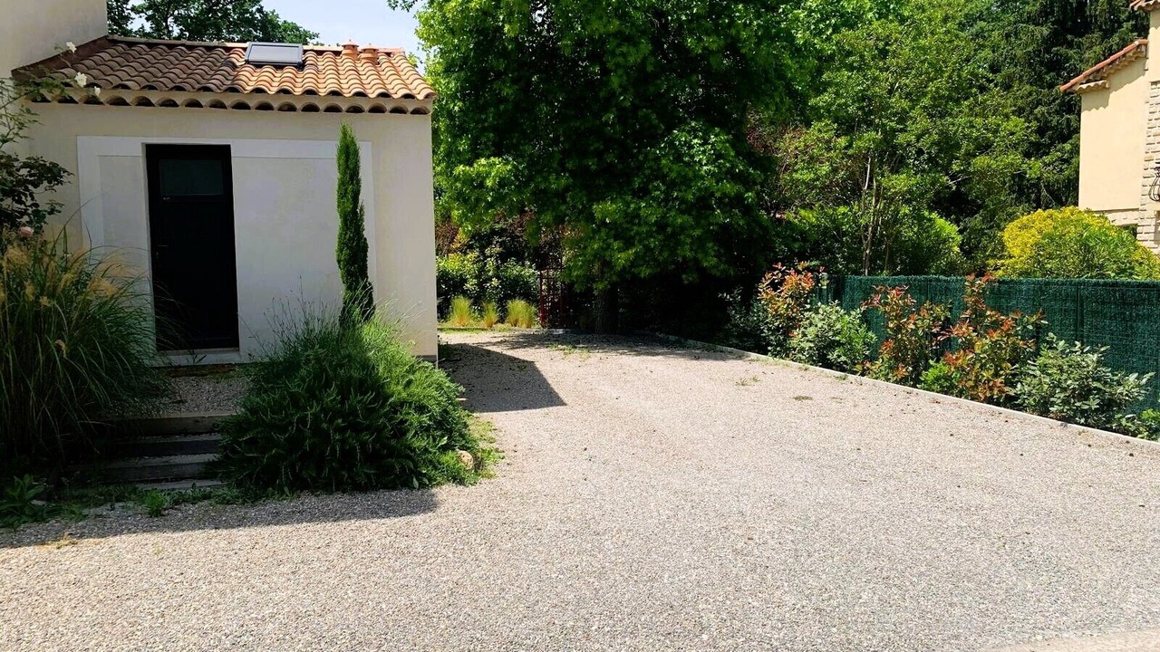 Photo of Outdoor in Cabries