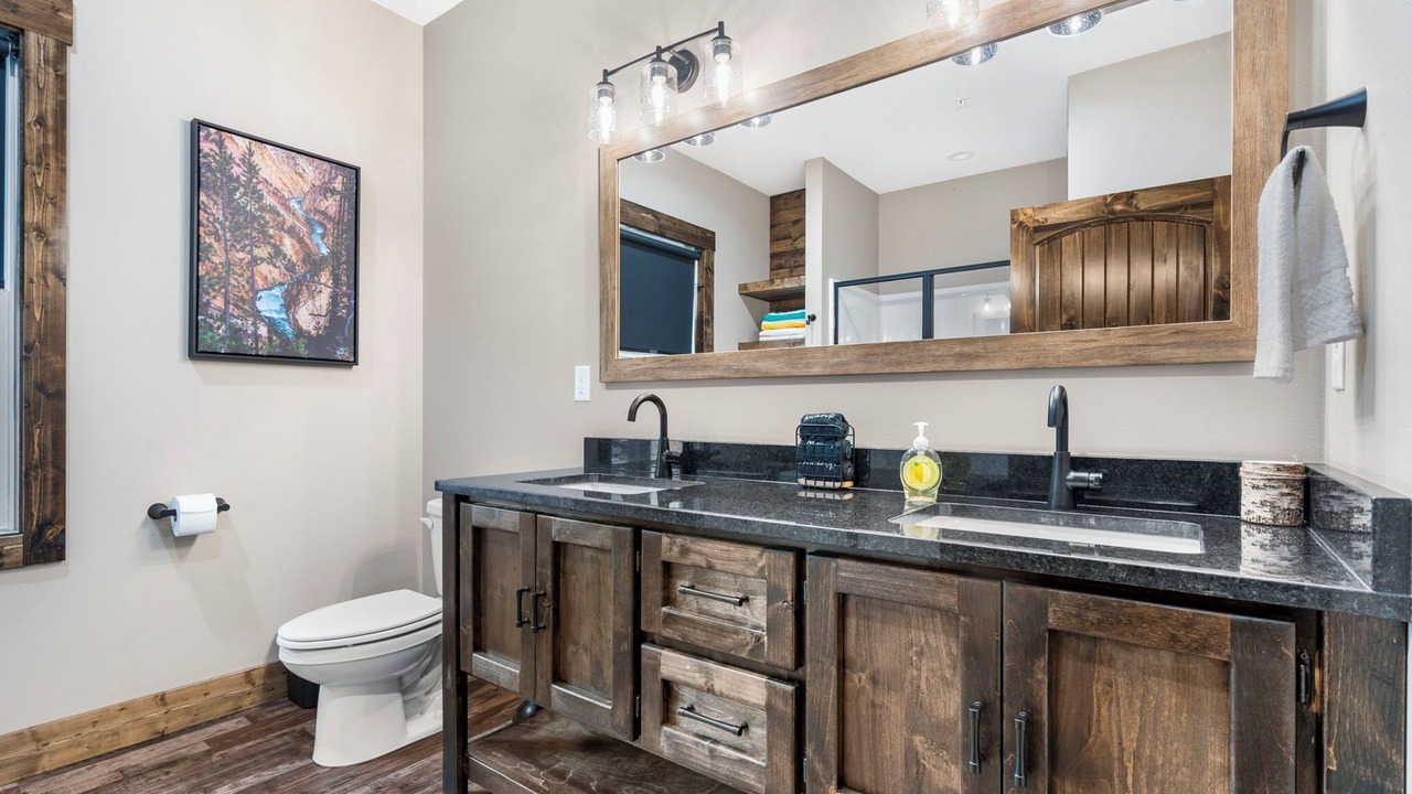 Photo of Bathroom in Branson