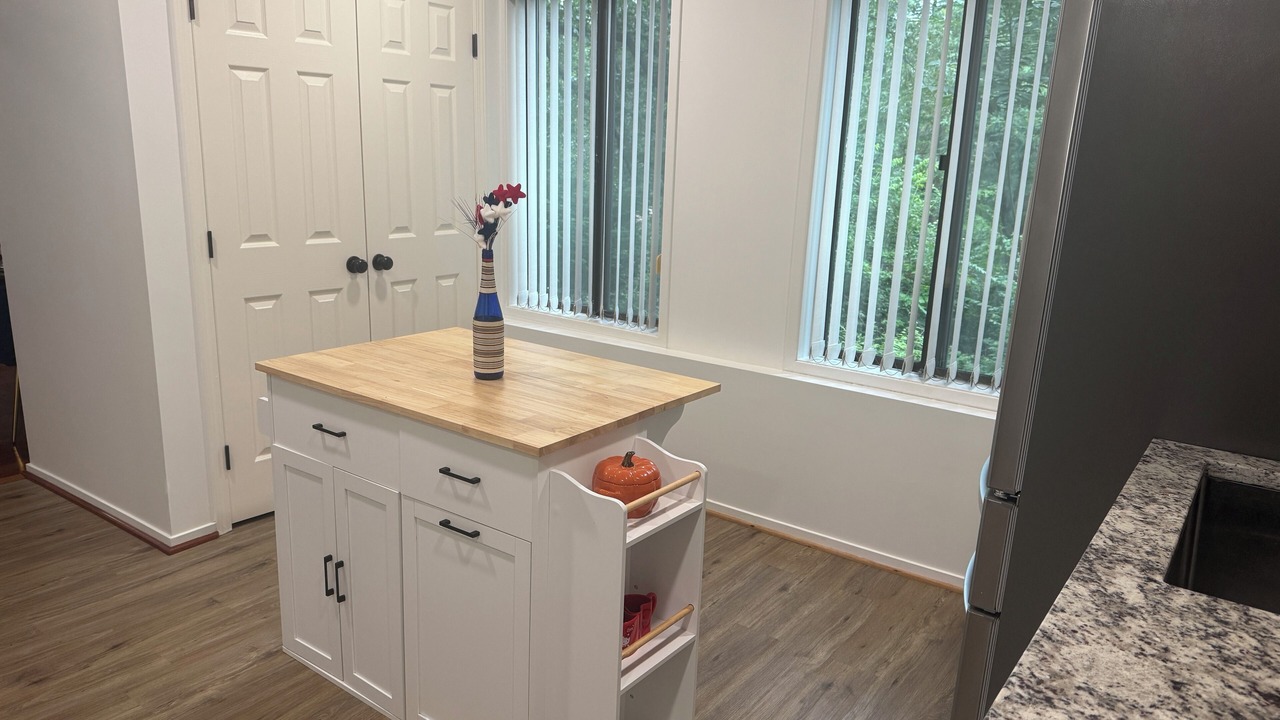 Photo of Others in Tysons