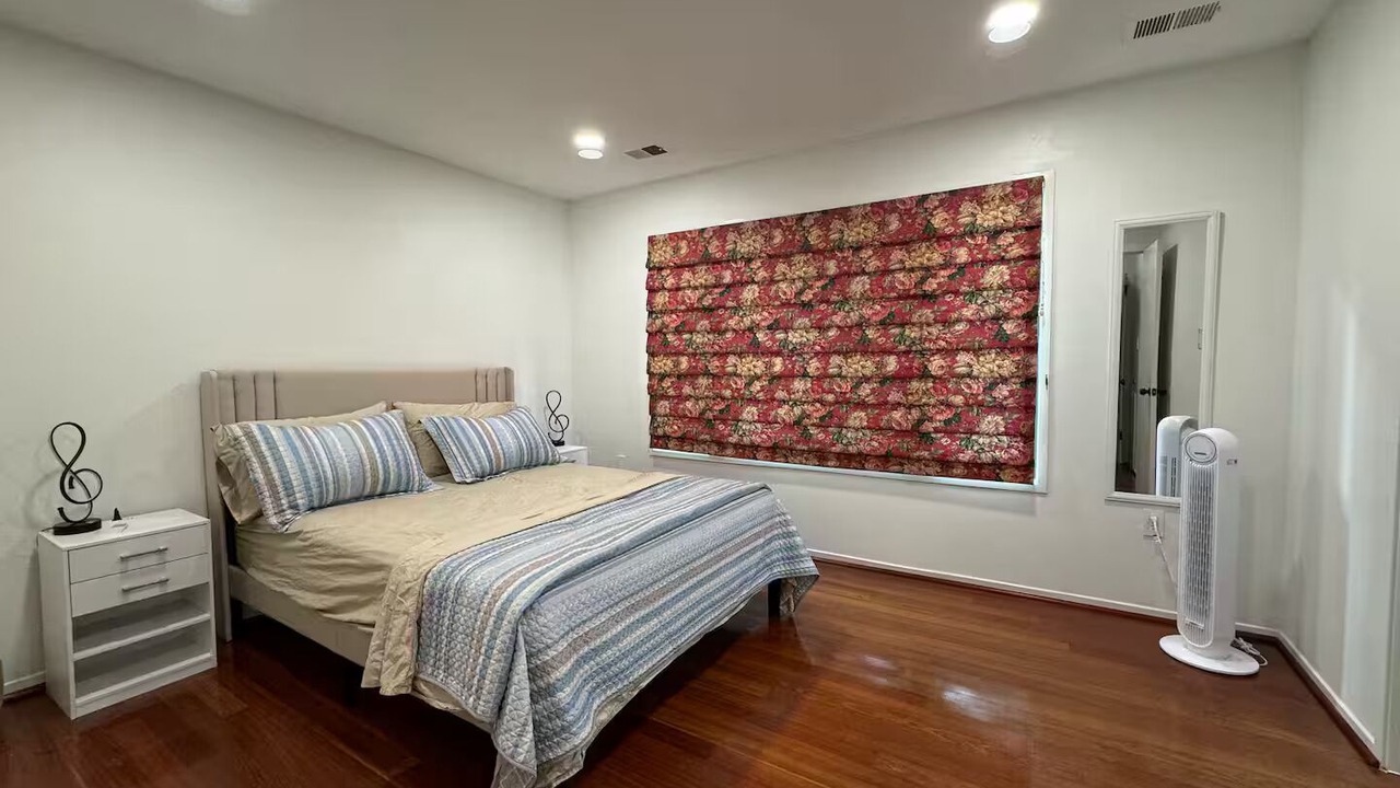Photo of Bedroom in Tysons