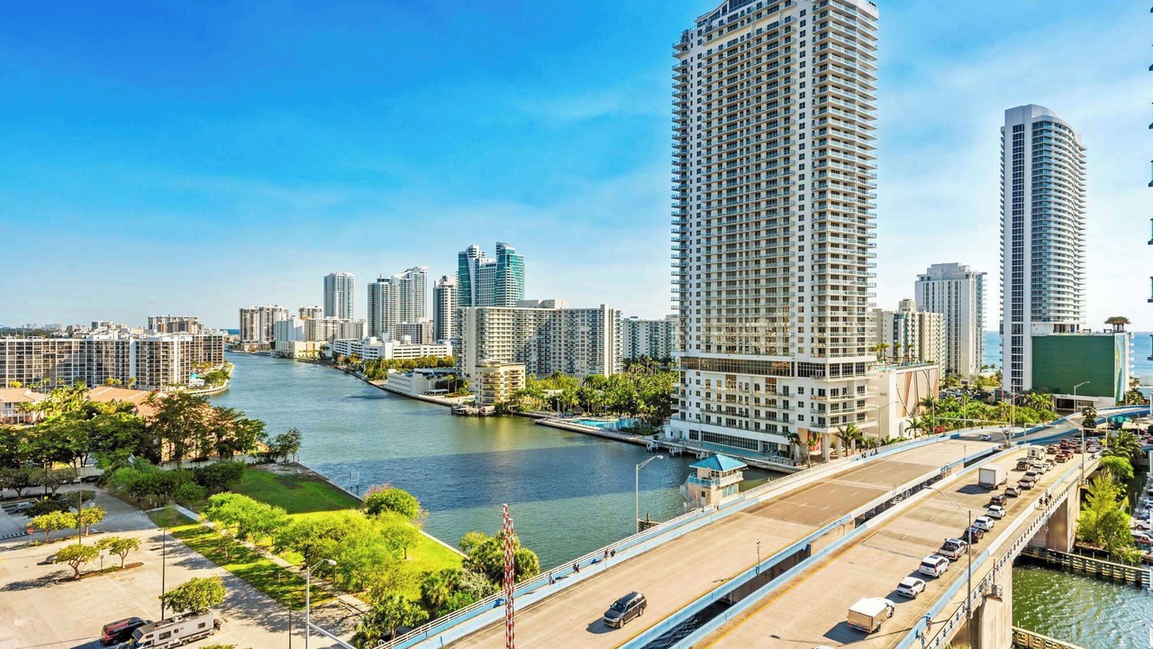 Photo of Patio Balcony in Hallandale Beach