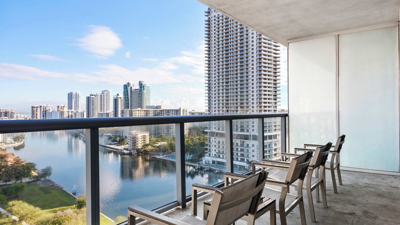 Photo of Patio Balcony in Hallandale Beach