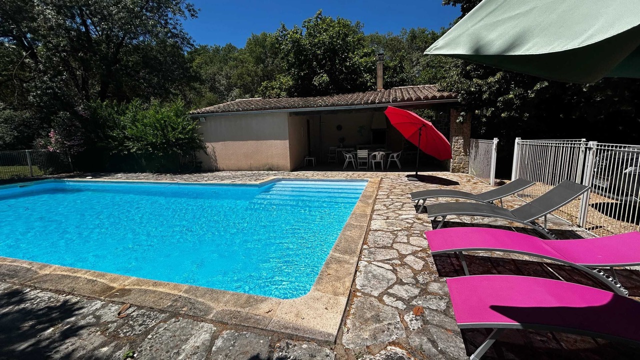 Photo of Outdoor in Berrias-et-Casteljau