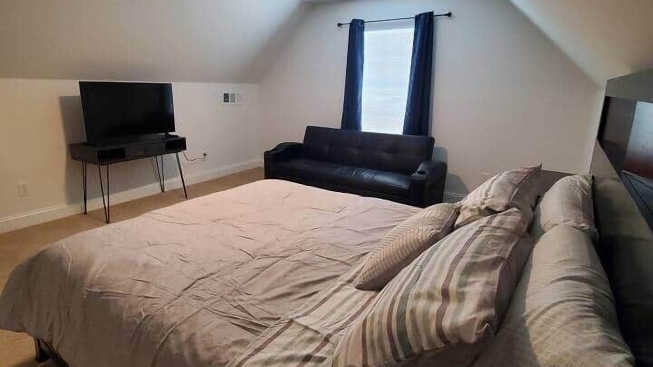 Photo of Bedroom in Douglasville