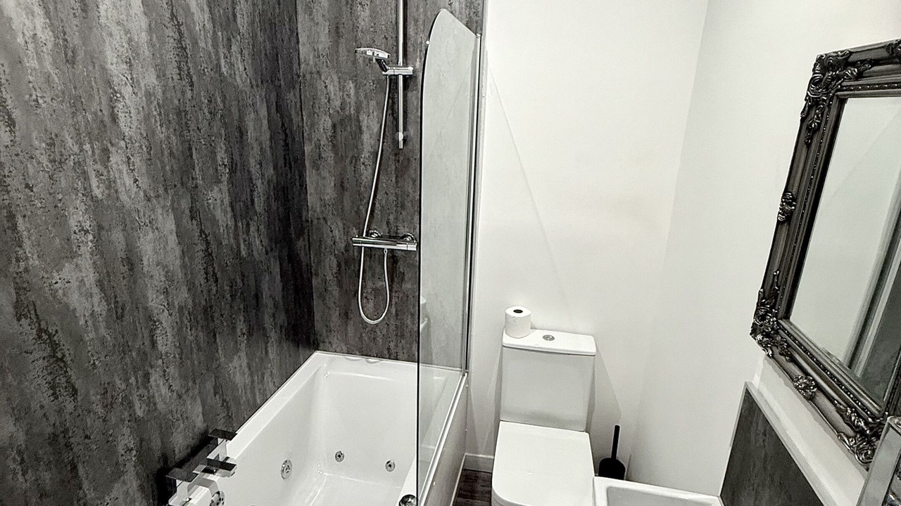 Photo of Bathroom in Blackpool Town Center