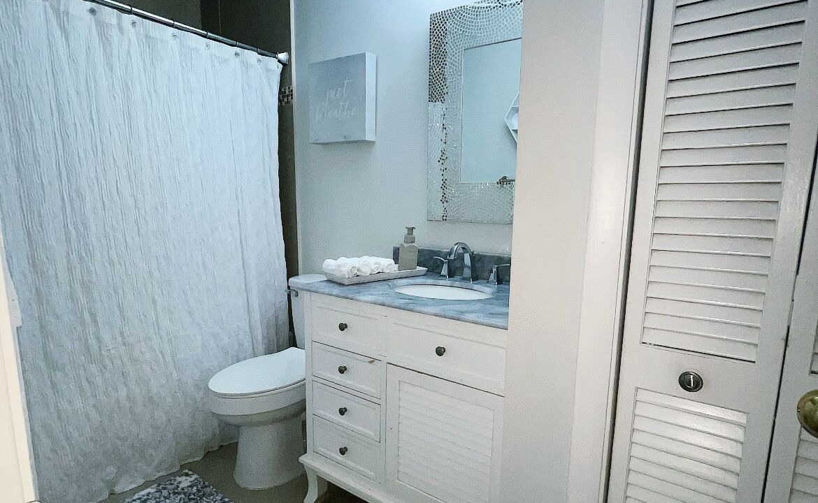 Photo of Bathroom in Royal Land