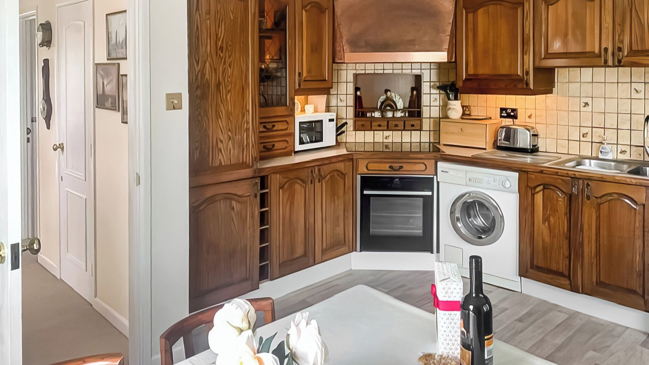 Photo of Others in Horning