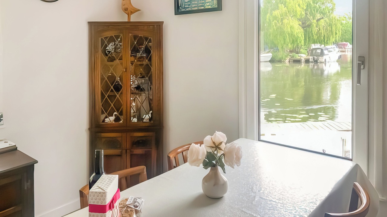 Photo of Others in Horning