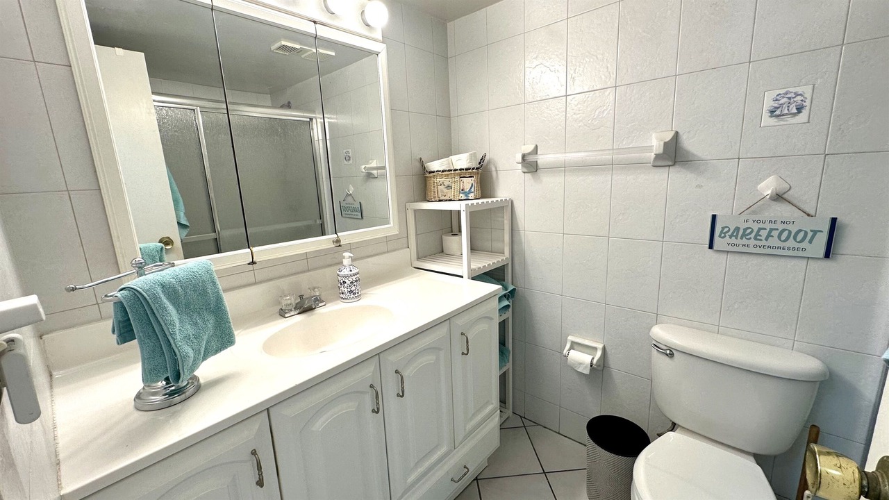 Photo of Bathroom in Islamorada