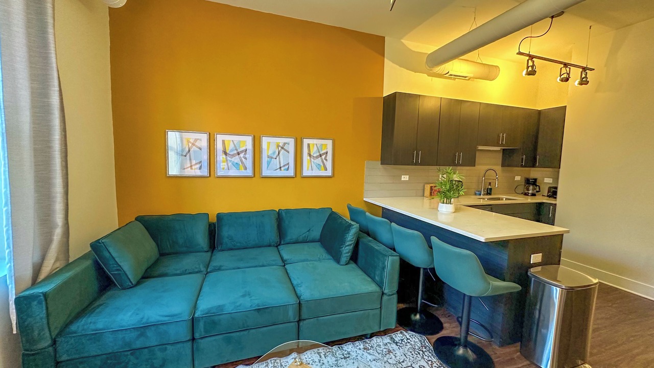 Photo of Livingroom in Near South Side