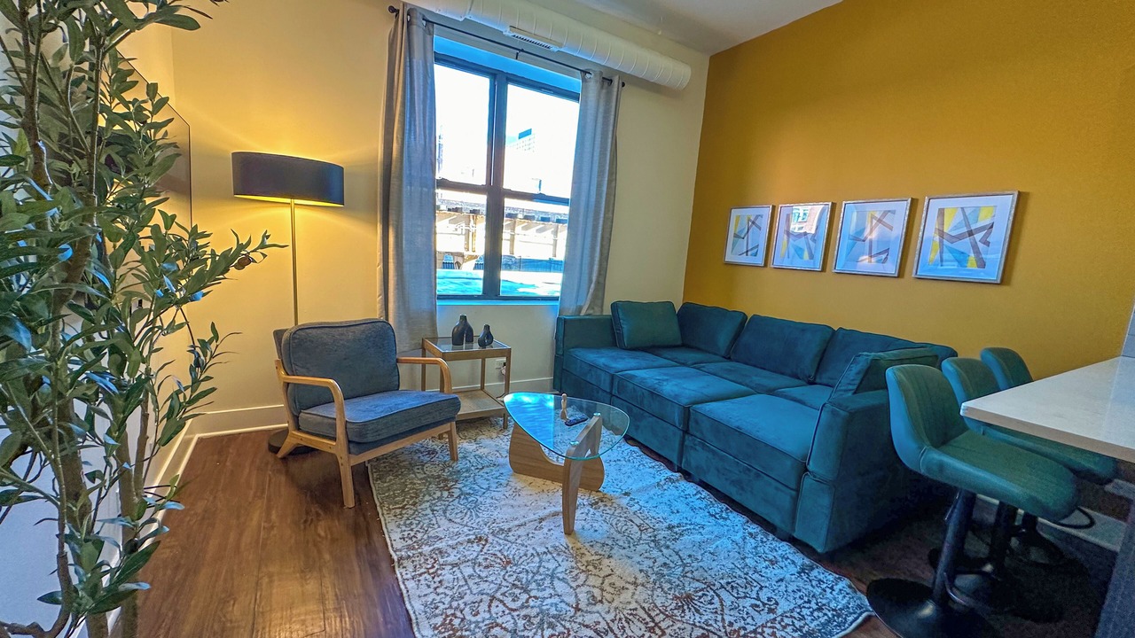 Photo of Livingroom in Near South Side