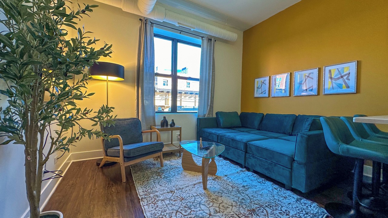 Photo of Livingroom in Near South Side