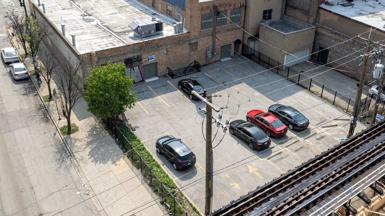 Photo of Others in Near South Side