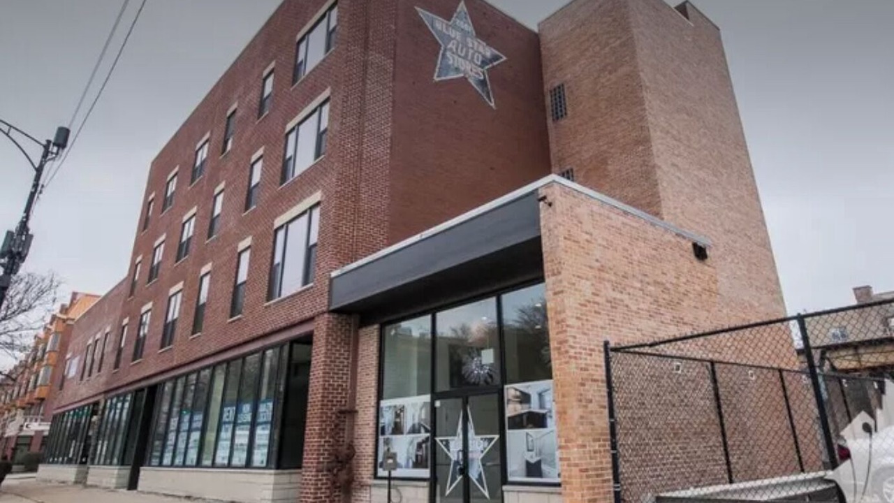 Photo of Outdoor in Near South Side
