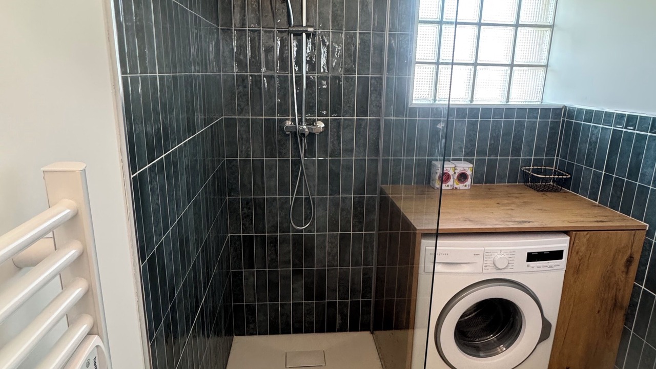 Photo of Bathroom in Ponthoile