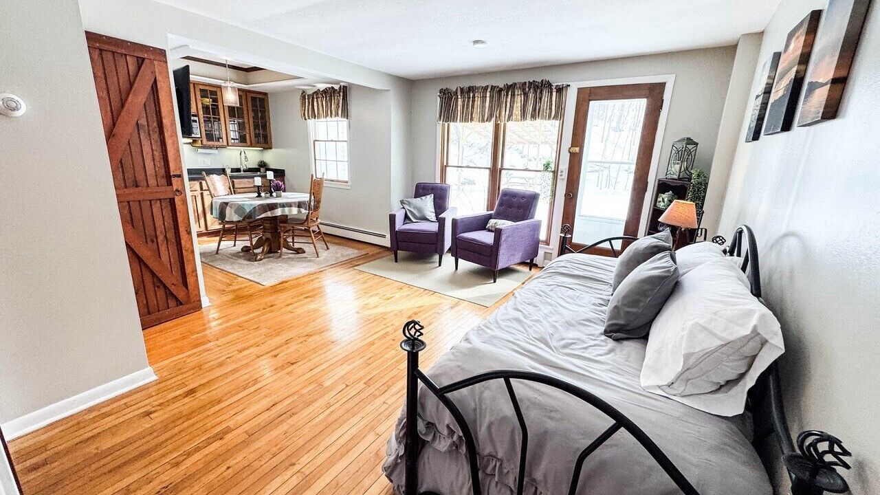 Photo of Bedroom in Marietta