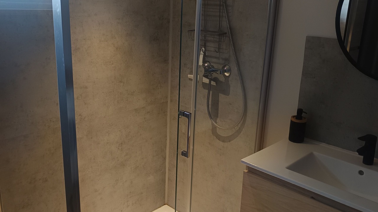 Photo of Bathroom in Mirebeau