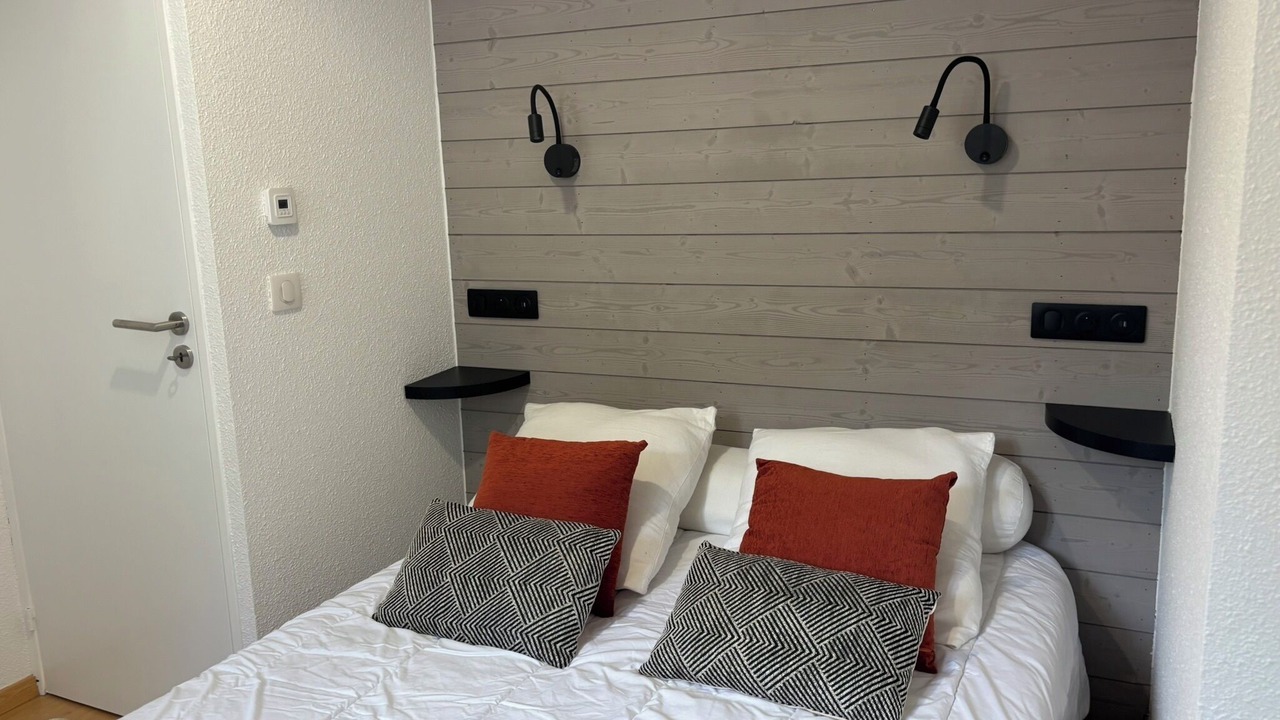 Photo of Bedroom in Esquieze-Sere